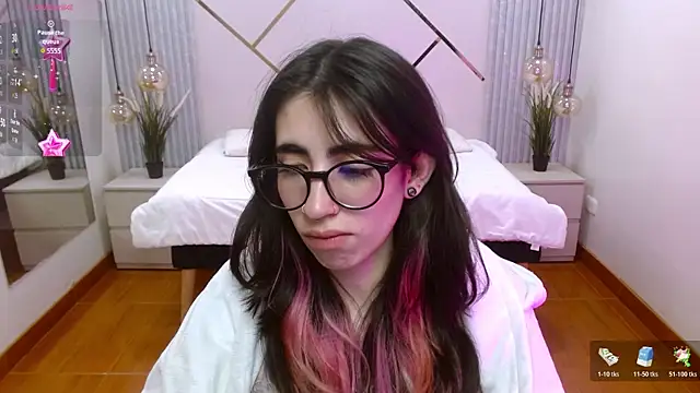 LenaRoses online show from November 2025 12:50:02 PM