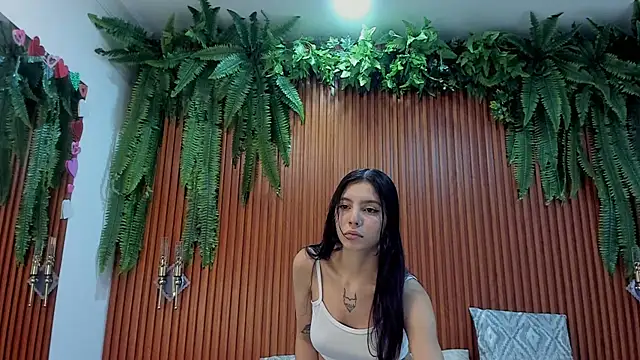 Snapshot of alice_greco chatting on June 2026 01:50:02 PM alice greco online show from June 2026 01:50:02 PM
