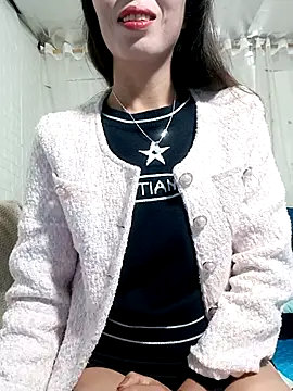 Snapshot of Sweet_Toy20 chatting on November 2025 10:32:02 PM Sweet Toy20 online show from November 2025 10:32:02 PM