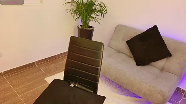 michele watson online show from March 2025 08:37:01 PM