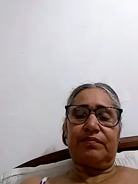 Snapshot of _candi chatting on March 2026 02:30:02 AM candi online show from March 2026 02:30:02 AM