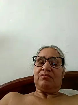 Snapshot of _candi chatting on March 2026 06:02:02 PM candi online show from March 2026 06:02:02 PM