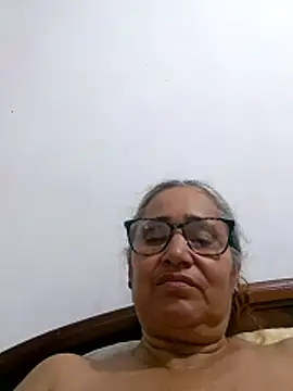 Snapshot of _candi chatting on March 2026 12:56:02 AM candi online show from March 2026 12:56:02 AM