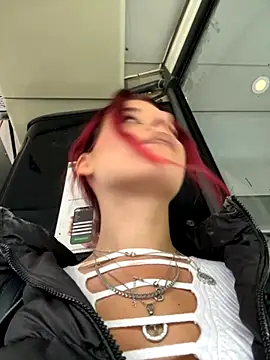 RiriRoseey online show from November 2025 07:47:02 AM