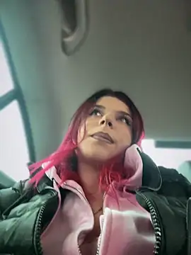 RiriRoseey online show from November 2025 09:00:02 AM