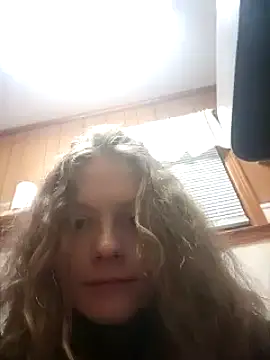 Snapshot of AriellaTaylor chatting on December 2024 02:47:01 AM AriellaTaylor online show from December 2024 02:47:01 AM