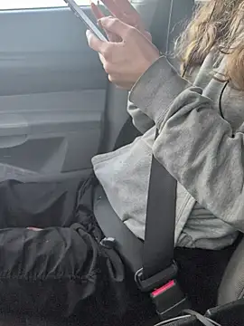 Snapshot of AriellaTaylor chatting on November 2025 02:39:01 PM AriellaTaylor online show from November 2025 02:39:01 PM