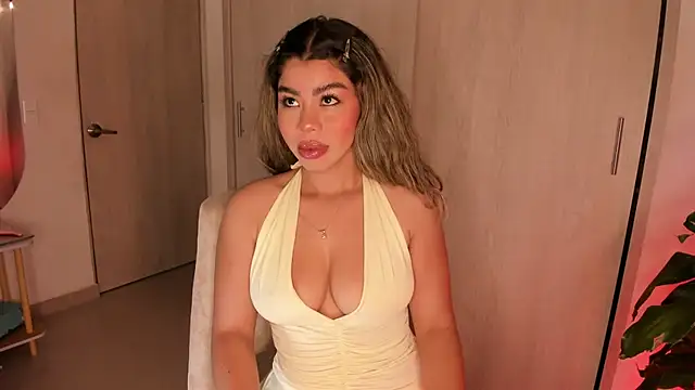 Melina Ferrer1 online show from June 2026 01:48:01 PM