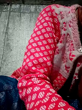 Snapshot of Anushka_Ji chatting on January 2025 04:37:02 PM Anushka Ji online show from January 2025 04:37:02 PM