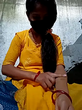 Snapshot of Anushka_Ji chatting on February 2025 08:10:01 AM Anushka Ji online show from February 2025 08:10:01 AM