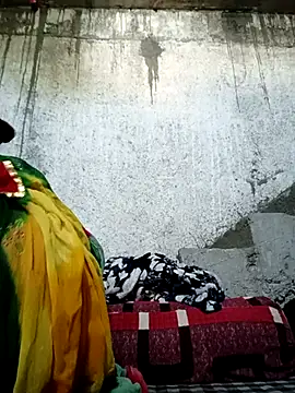 Snapshot of Anushka_Ji chatting on February 2025 03:47:02 AM Anushka Ji online show from February 2025 03:47:02 AM