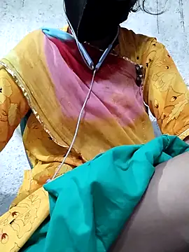 Snapshot of Anushka_Ji chatting on October 2025 08:12:01 AM Anushka Ji online show from October 2025 08:12:01 AM