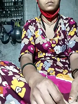 Snapshot of Anushka_Ji chatting on May 2026 05:08:01 PM Anushka Ji online show from May 2026 05:08:01 PM