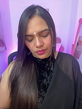 Snapshot of krishaa_ chatting on February 2026 04:01:01 PM krishaa online show from February 2026 04:01:01 PM