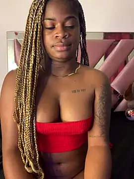 Snapshot of Tamara_Lubezkii chatting on February 2025 11:46:02 PM Tamara Lubezkii online show from February 2025 11:46:02 PM