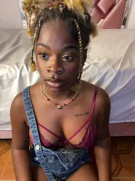 Snapshot of Tamara_Lubezkii chatting on February 2025 08:33:02 PM Tamara Lubezkii online show from February 2025 08:33:02 PM