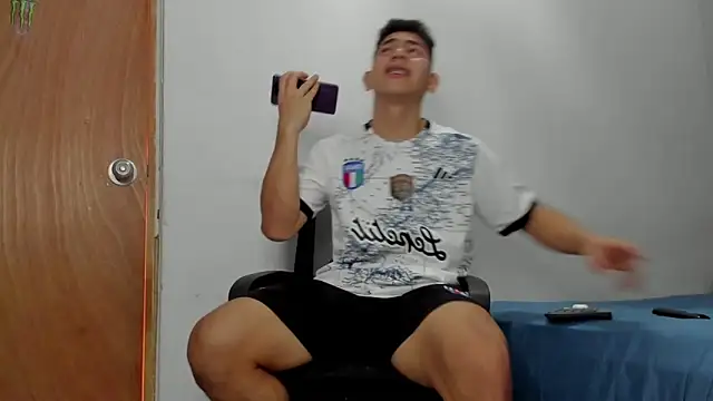 andrew rose  online show from March 2026 04:12:02 PM