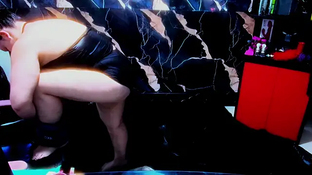 True Bdsm online show from November 2025 04:50:01 PM