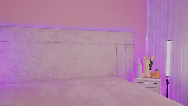 VeronicaMartiin online show from March 2026 07:10:01 PM