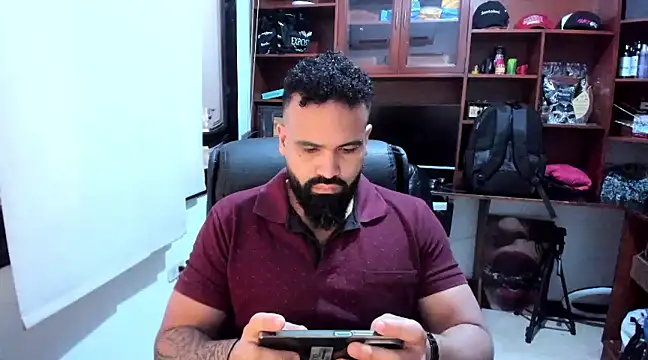 Drako Argentii online show from February 2025 03:50:01 PM