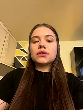 Snapshot of Vikki_toriya chatting on September 2025 09:30:01 PM Vikki toriya online show from September 2025 09:30:01 PM