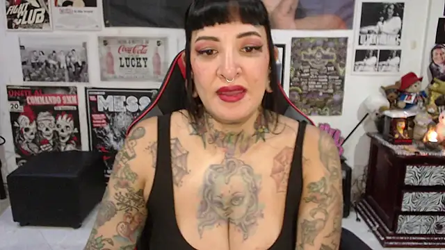 Rollyderolandia666 online show from November 2025 09:36:02 PM