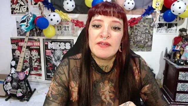 Snapshot of Rollyderolandia666 chatting on June 2026 03:25:01 AM Rollyderolandia666 online show from June 2026 03:25:01 AM