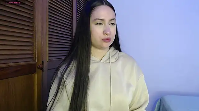 sofiaduque 26 online show from October 2025 02:07:02 PM