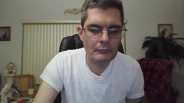 Snapshot of Copfiremen4566 chatting on January 2025 05:50:02 AM Copfiremen4566 online show from January 2025 05:50:02 AM