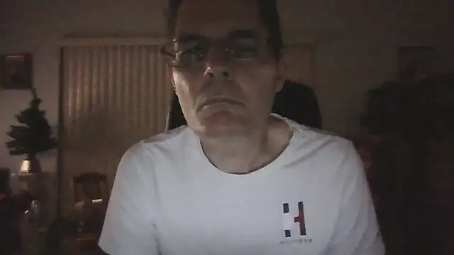 Snapshot of Copfiremen4566 chatting on December 2025 04:07:01 AM Copfiremen4566 online show from December 2025 04:07:01 AM