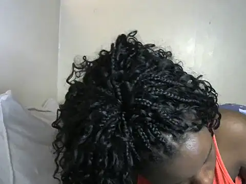 Novah  online show from October 2025 02:06:02 PM