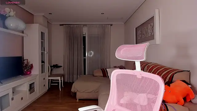 bella apont online show from October 2025 09:27:01 PM