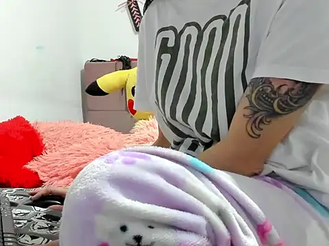 Snapshot of Sexualadiccion_ chatting on September 2025 05:02:01 PM Sexualadiccion  online show from September 2025 05:02:01 PM