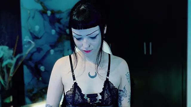 Snapshot of Madison_Jackson chatting on November 2025 10:31:01 PM Madison Jackson online show from November 2025 10:31:01 PM