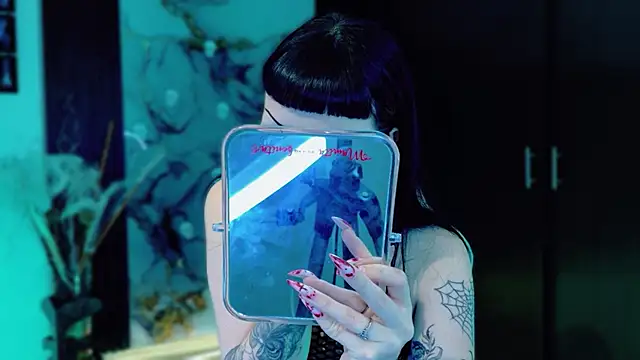 Snapshot of Madison_Jackson chatting on November 2025 10:00:02 PM Madison Jackson online show from November 2025 10:00:02 PM