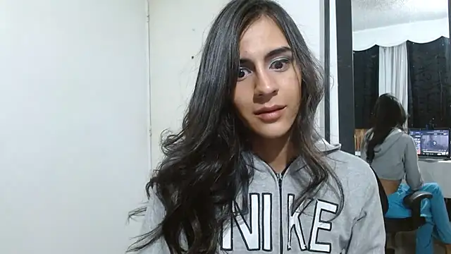  princess queen online show from February 2026 08:01:02 AM