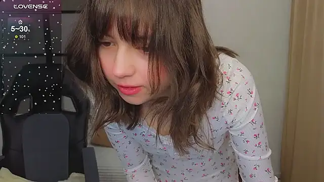 Lina Brownie online show from December 2025 02:28:01 AM