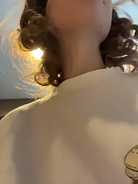 Snapshot of RinaMood chatting on December 2025 06:55:01 AM RinaMood online show from December 2025 06:55:01 AM