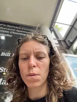 Snapshot of RinaMood chatting on February 2026 06:20:02 AM RinaMood online show from February 2026 06:20:02 AM