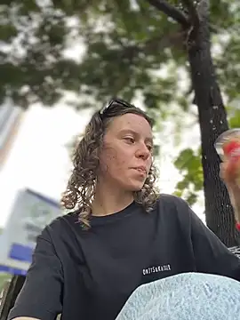 Snapshot of RinaMood chatting on February 2026 05:25:02 AM RinaMood online show from February 2026 05:25:02 AM