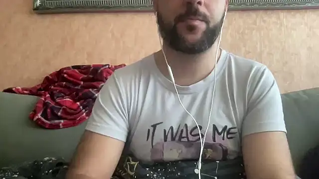 RedDante89 online show from December 2024 09:10:01 AM