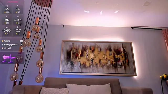 Snapshot of RoxanneHill_ chatting on March 2025 02:48:02 PM RoxanneHill online show from March 2025 02:48:02 PM