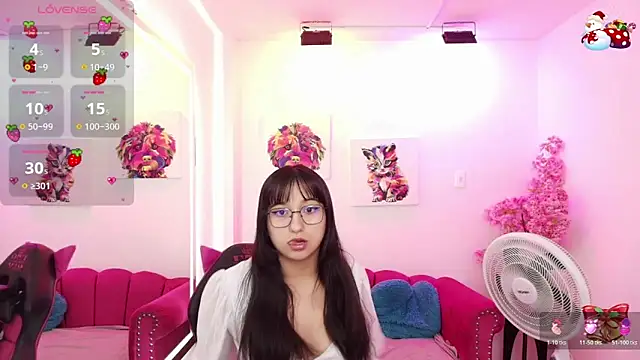 Miss dolly  online show from November 2025 12:37:01 PM