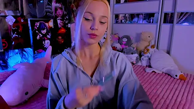 Cute  Pony online show from December 2025 12:27:01 AM