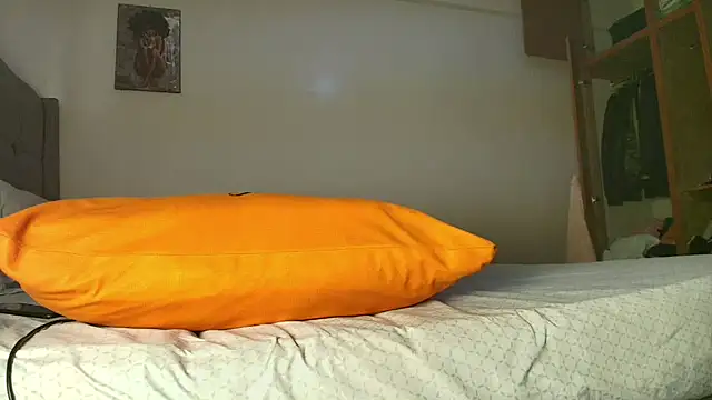 Snapshot of t-NaughtyLicia chatting on September 2025 06:16:02 AM t-NaughtyLicia online show from September 2025 06:16:02 AM