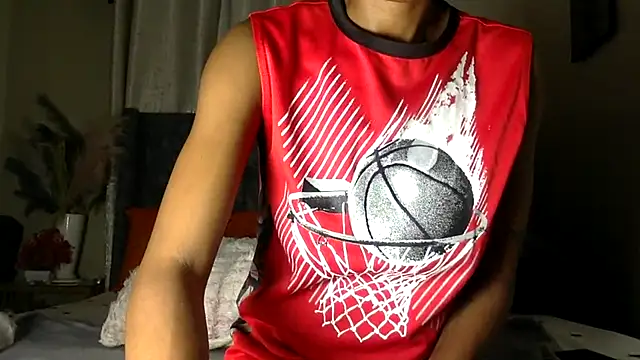 Snapshot of t-NaughtyLicia chatting on February 2026 03:07:02 AM t-NaughtyLicia online show from February 2026 03:07:02 AM