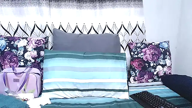 HotSmallTits online show from February 2026 07:07:01 PM