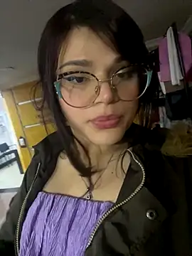 Snapshot of dayis_butera chatting on November 2025 11:22:01 AM dayis butera online show from November 2025 11:22:01 AM