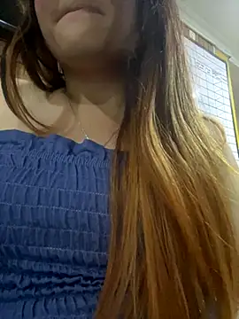 Snapshot of dayis_butera chatting on November 2025 11:40:02 PM dayis butera online show from November 2025 11:40:02 PM