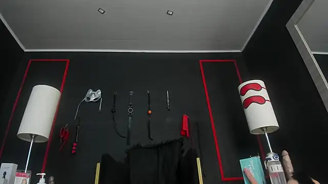 CharlotteScotte online show from September 2025 12:31:02 PM